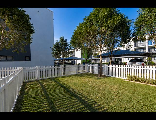 2 BEDROOM APARTMENT TO LET IN BALLITO CENTRAL